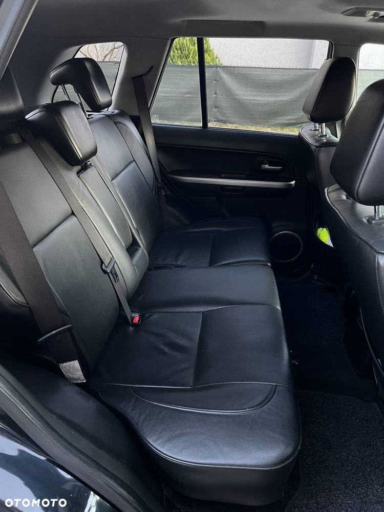 Suzuki Grand Vitara 1.9 DDiS - 8