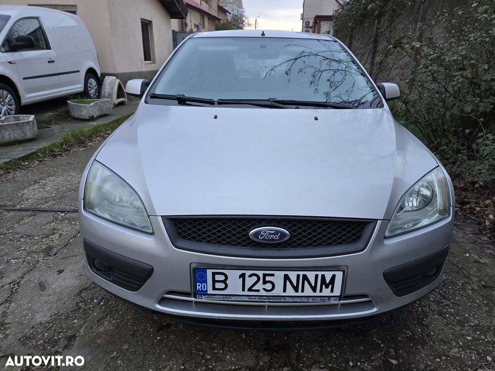 Ford Focus 1.6 TDCi Ambiente - 6