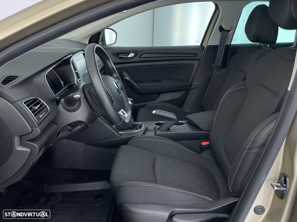 Renault Mégane 1.3 TCe Limited - 11