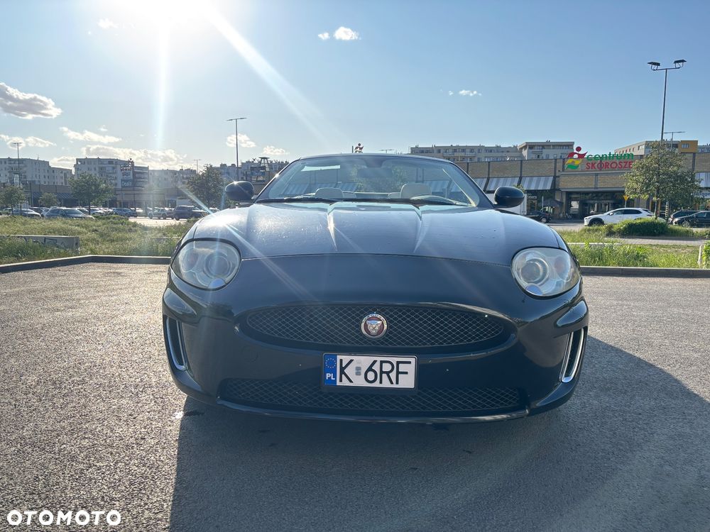 Jaguar XK - 16