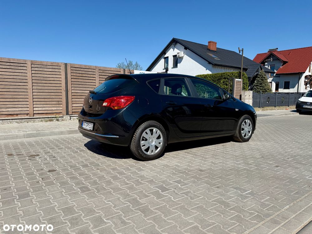 Opel Astra - 5
