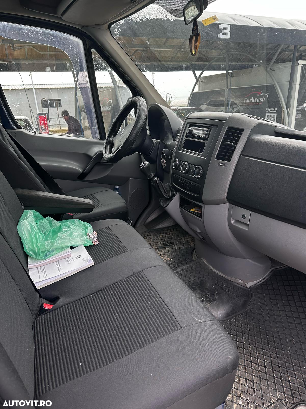 Mercedes-Benz Sprinter - 6