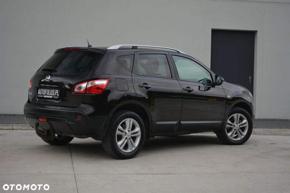 Nissan Qashqai - 11