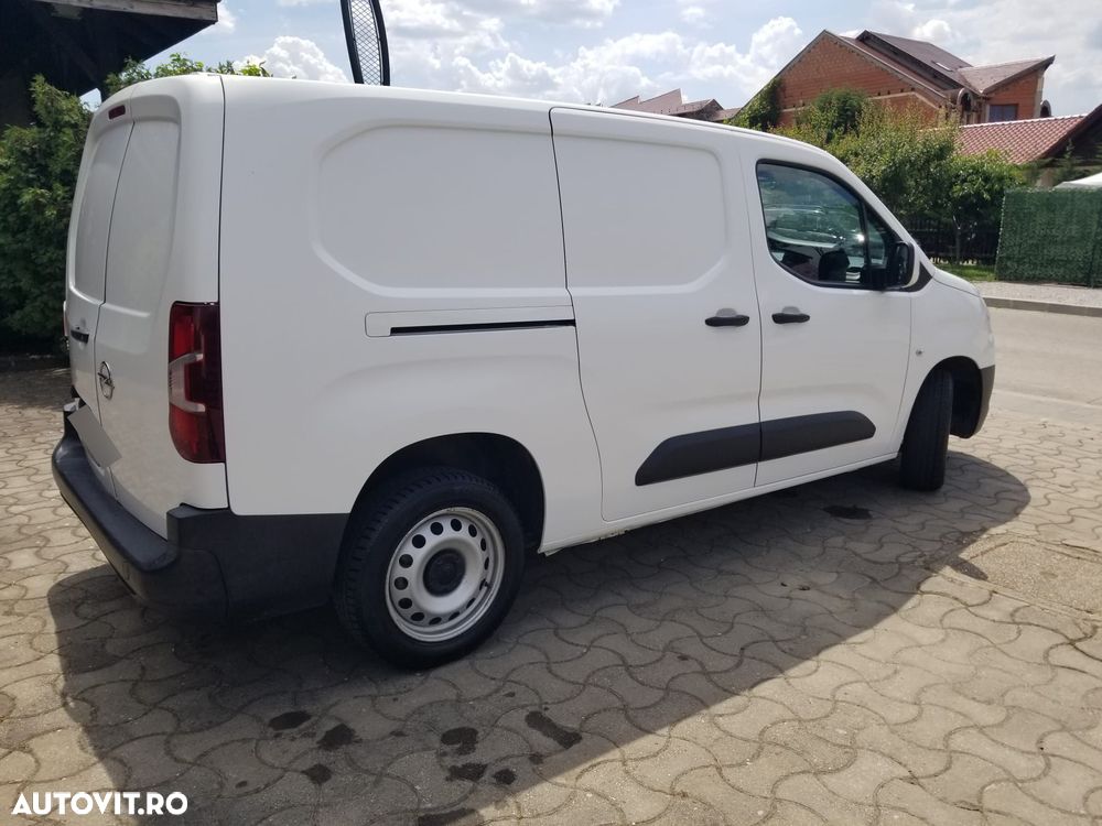 Opel Combo 1.2 L2H1 Start/Stop Edition XL - 28