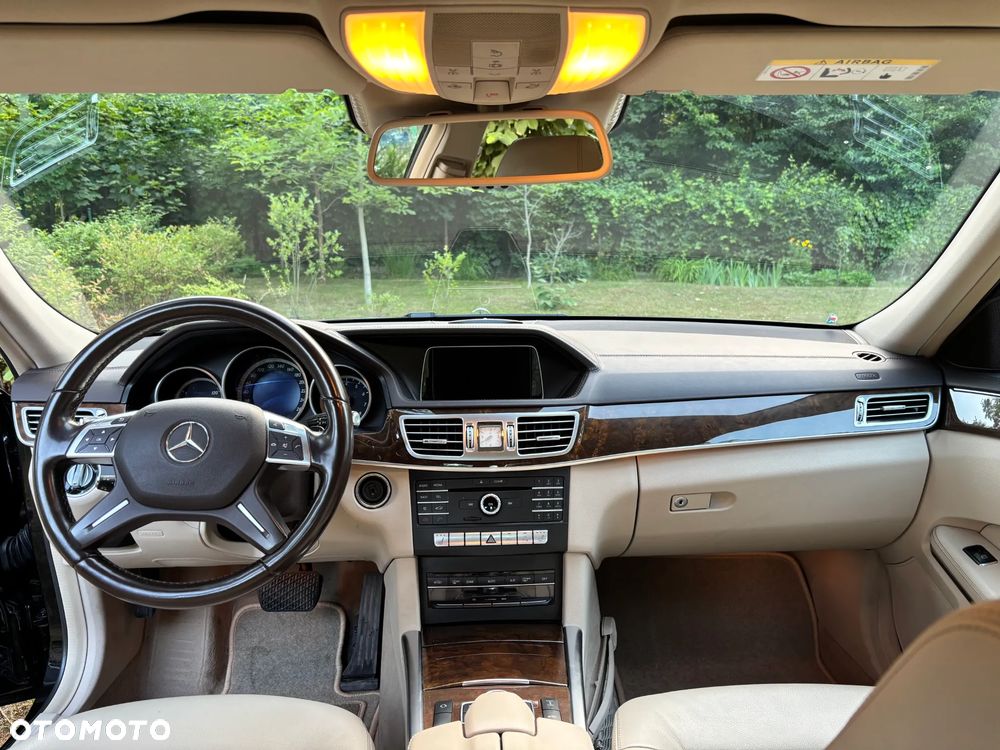 Mercedes-Benz Klasa E 400 4-Matic Elegance - 11