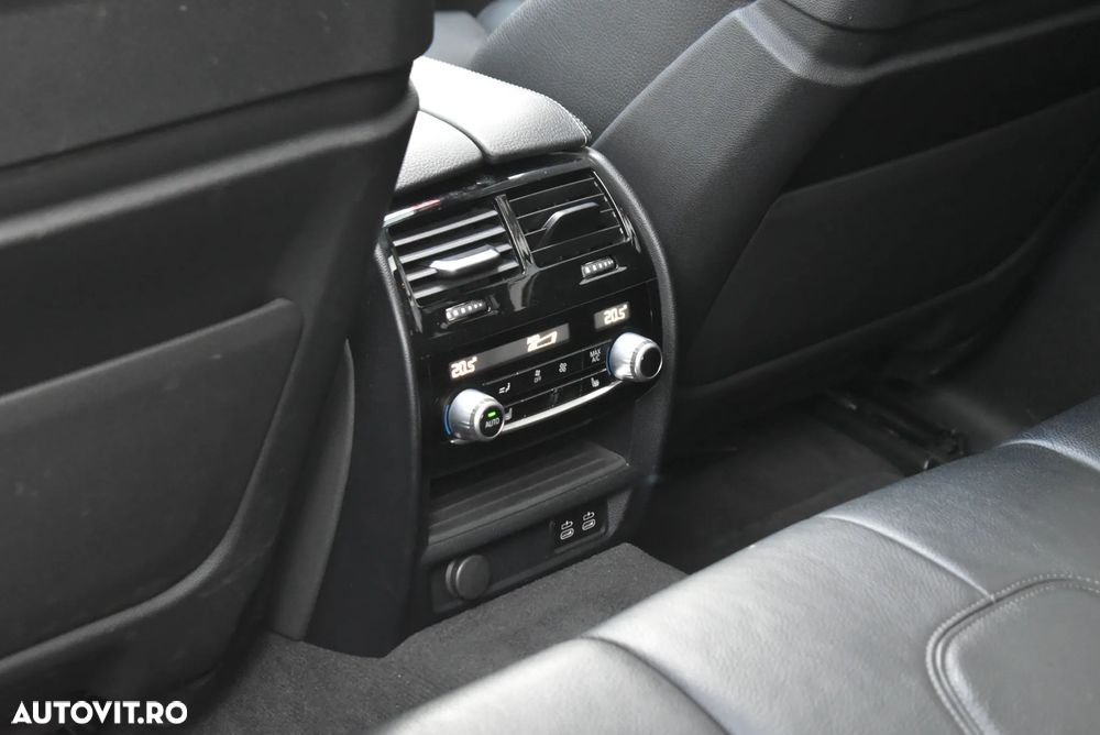 BMW Seria 5 520d AT MHEV - 13