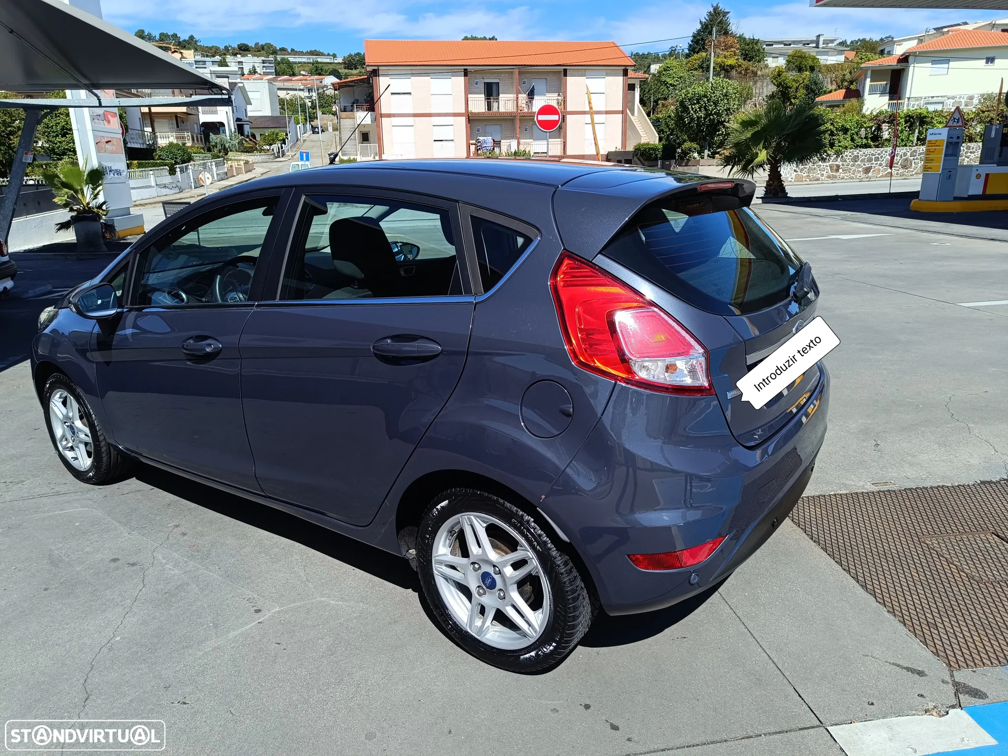 Ford Fiesta 1.0 EcoBoost S&S TREND - 2