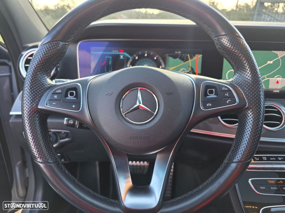 Mercedes-Benz E 220 - 16