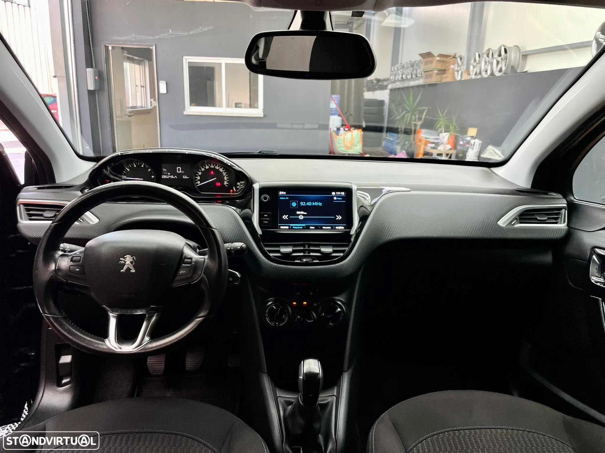 Peugeot 208 1.2 PureTech Style - 5