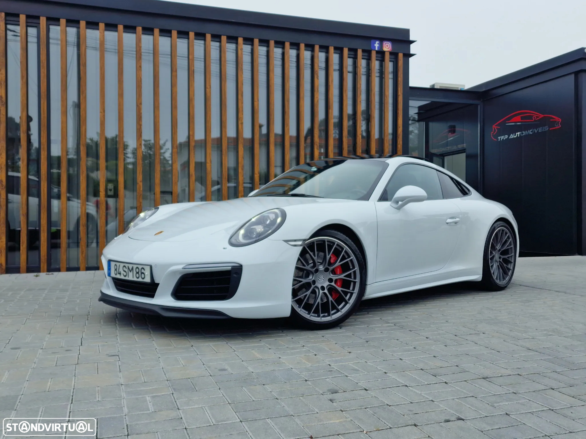 Porsche 911 (991) Carrera 4 S PDK - 15