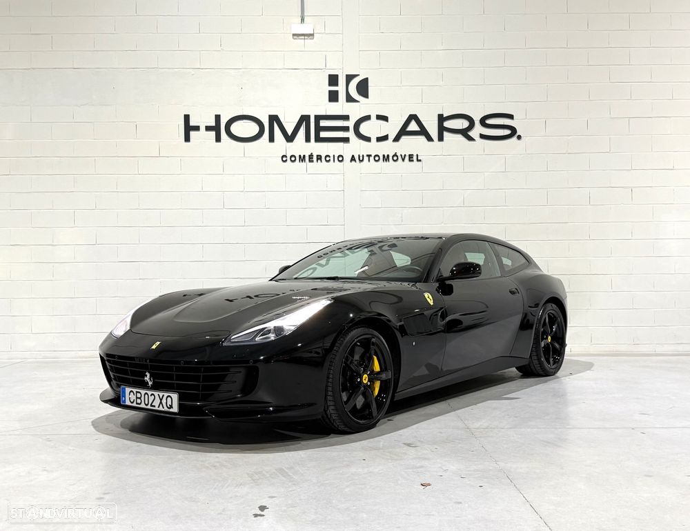 Ferrari GTC4 Lusso - 9