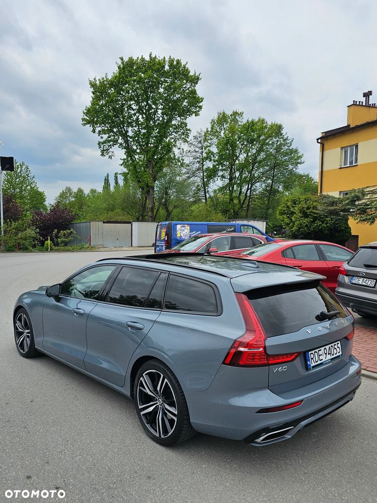 Volvo V60 B4 D Geartronic RDesign - 28