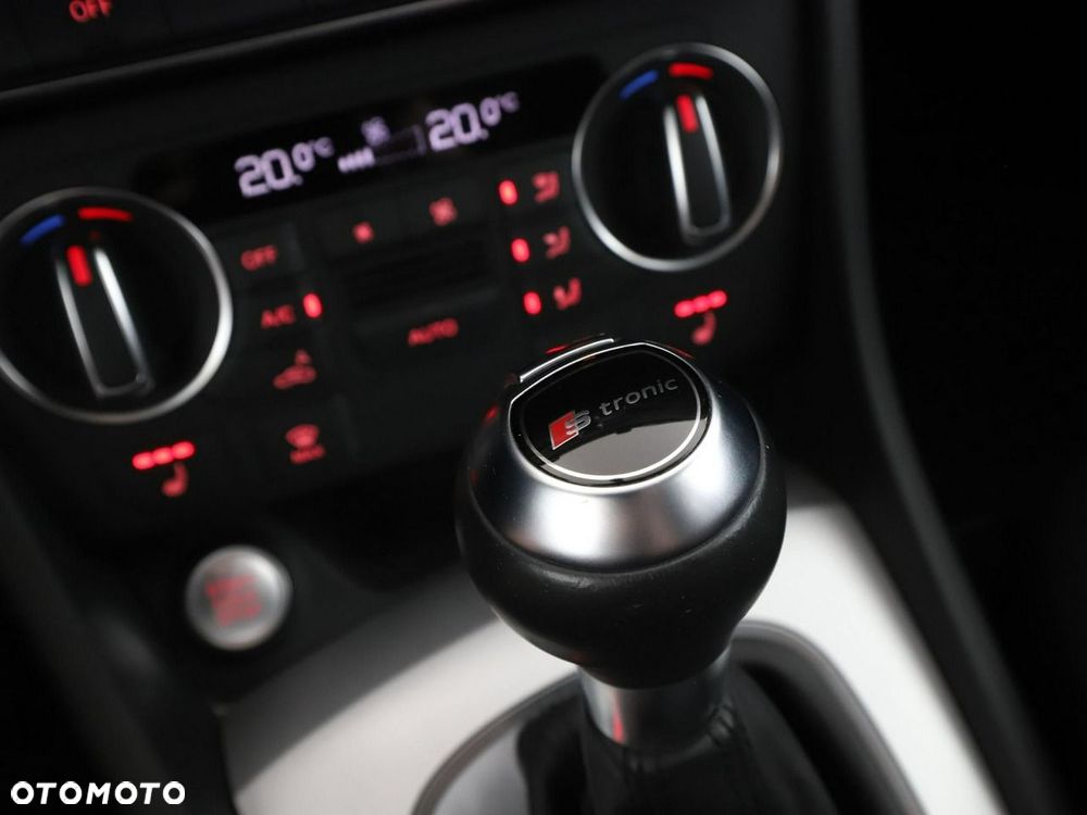 Audi Q3 2.0 TFSI Quattro S tronic sport - 31
