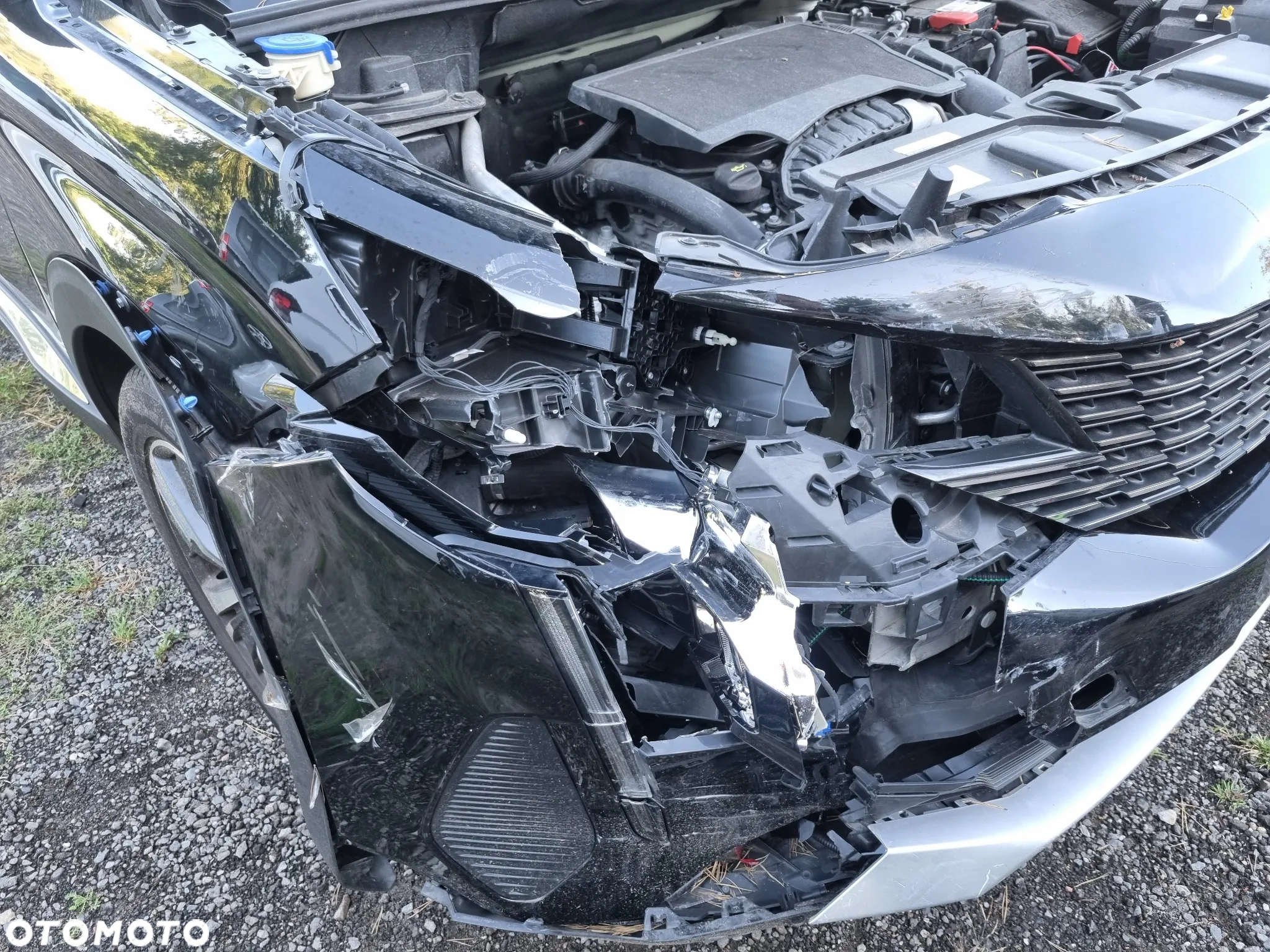 Peugeot 3008 PureTech 130 Stop & Start GPF EAT8 Allure - 5