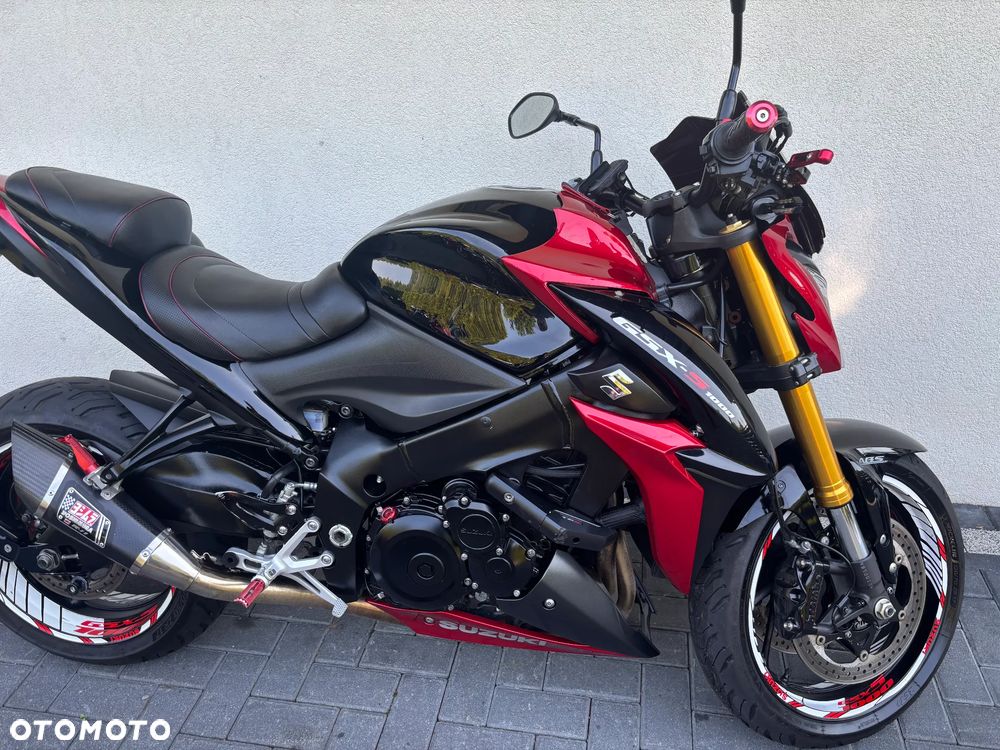 Suzuki GSX 1000 - 8