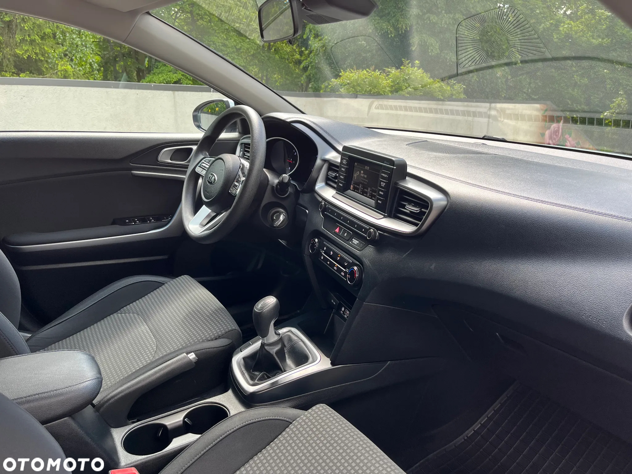 Kia Ceed 1.6 CRDi SCR S - 11