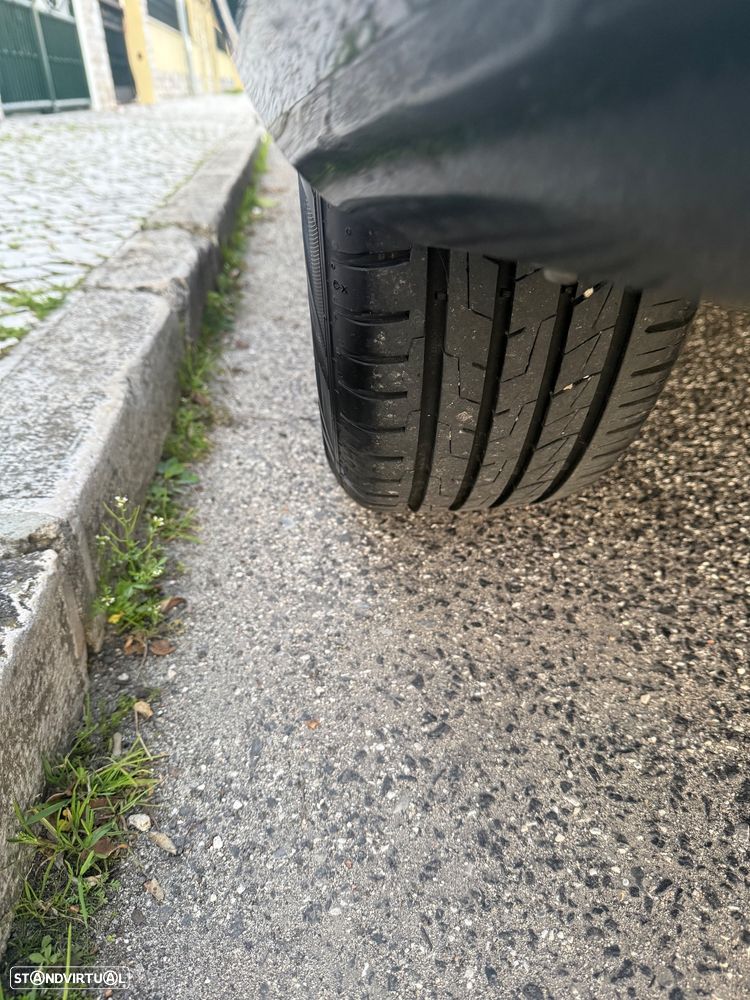 Peugeot 407 SW 2.0 HDi Executive - 25