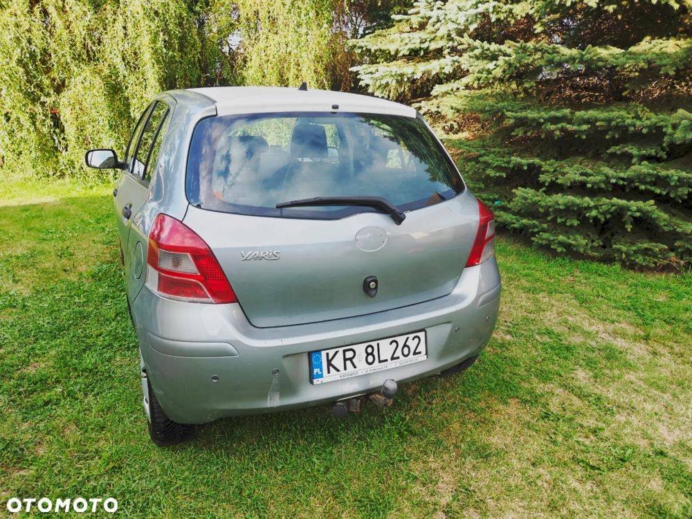 Toyota Yaris 1.4 D-4D Luna EU5 - 15
