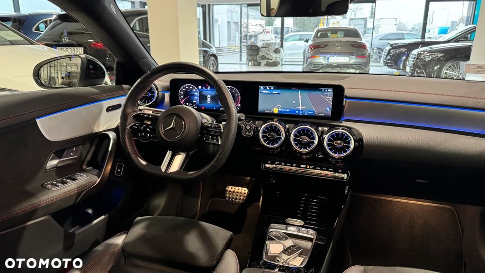 Mercedes-Benz CLA 200 AMG Line 7G-DCT - 18