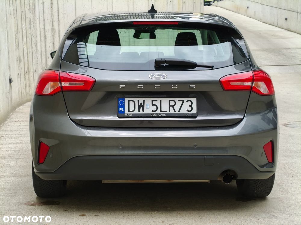 Ford Focus 1.0 EcoBoost Trend Edition Business - 24