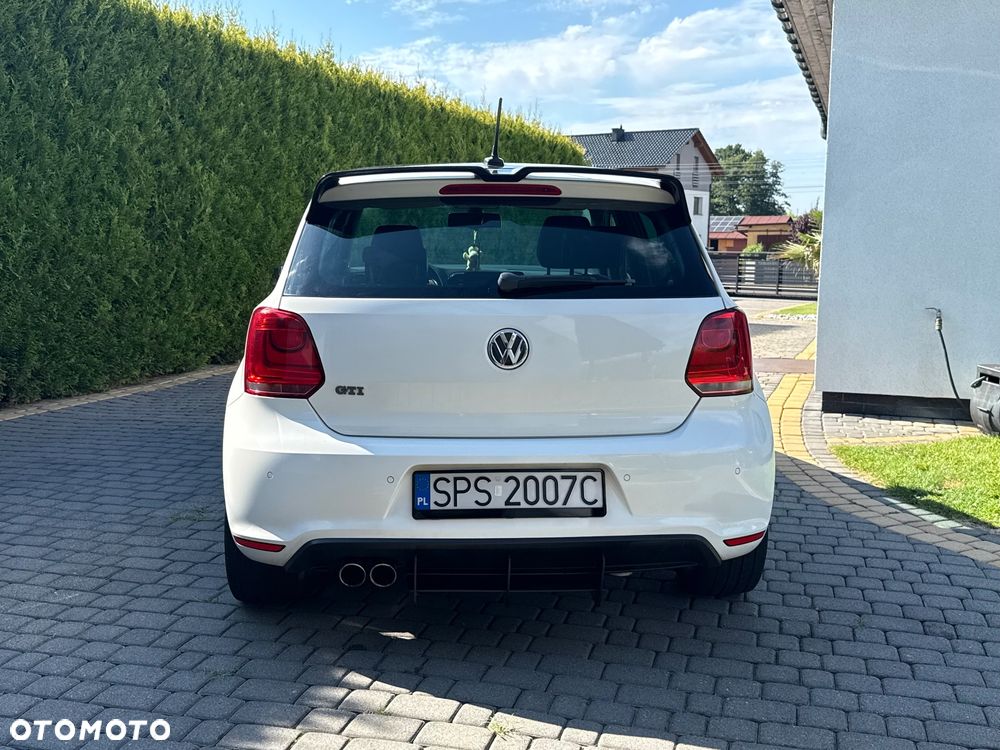 Volkswagen Polo - 5