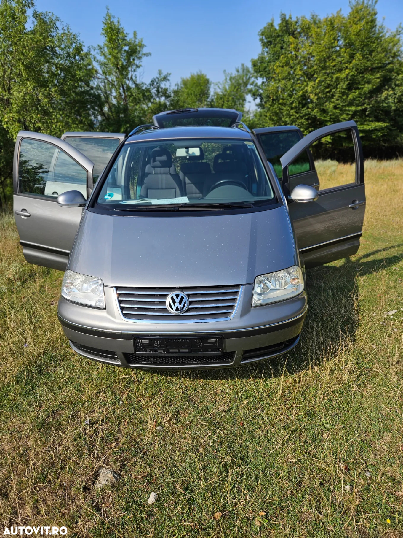Volkswagen Sharan 1.9 TDI Goal - 2