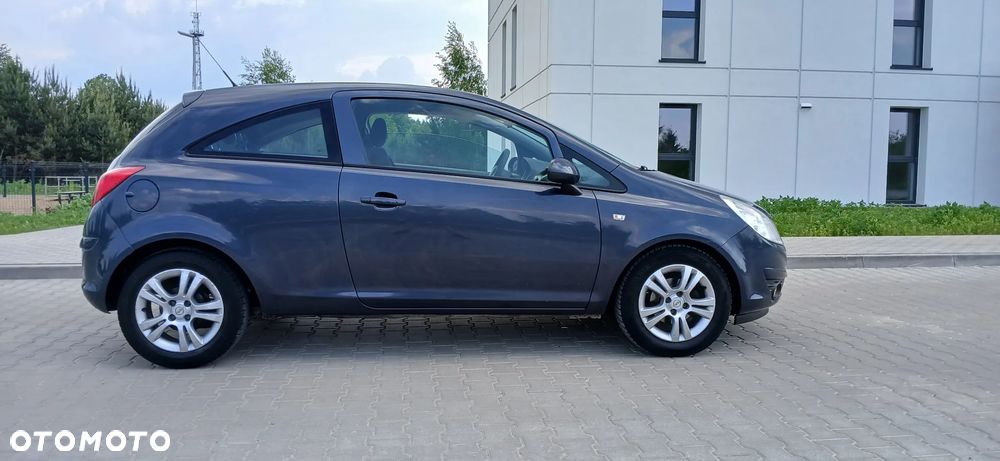 Opel Corsa 1.2 16V Enjoy - 8