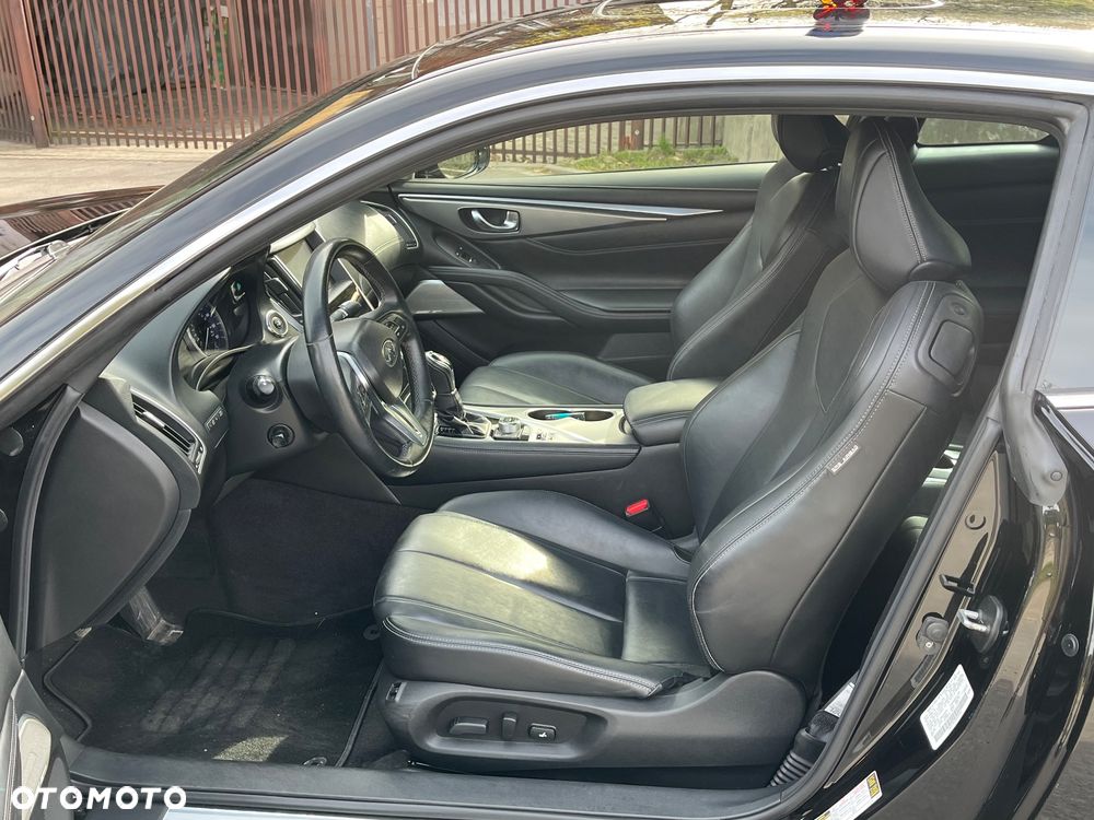 Infiniti Q60 2.0t Premium - 11