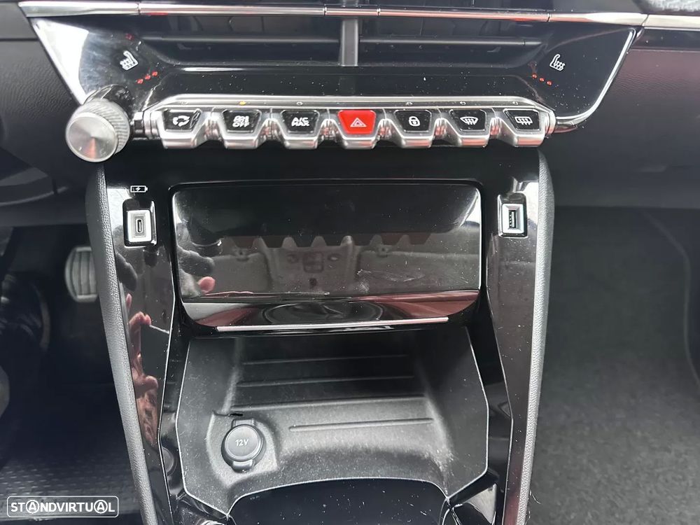 Peugeot 2008 PureTech 130 Allure Pack - 43