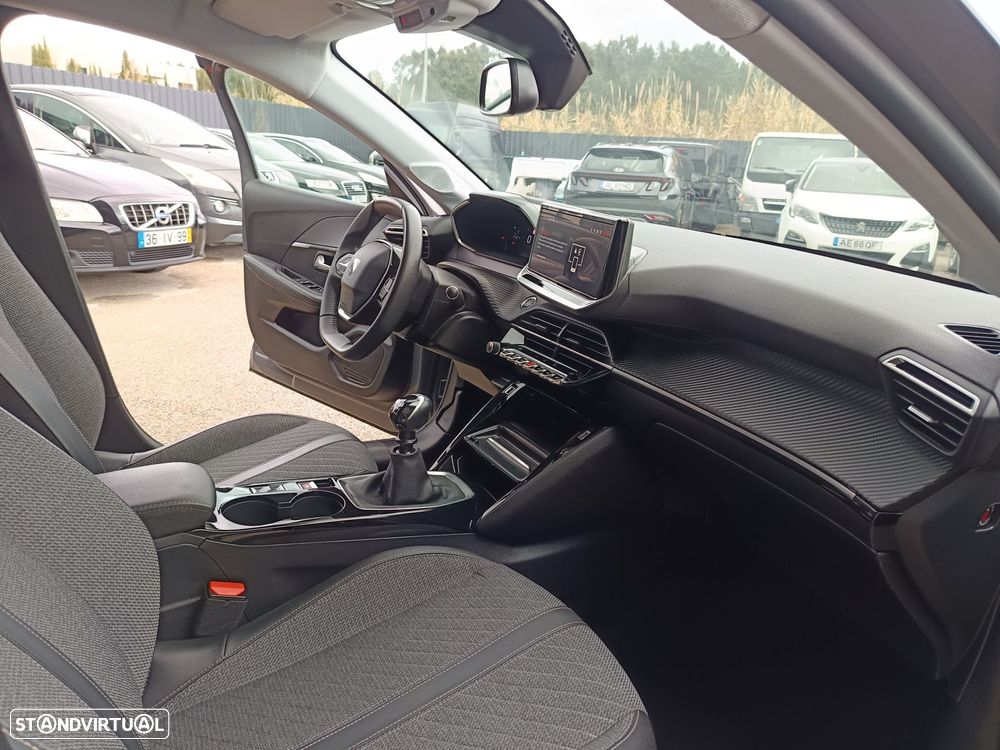 Peugeot 208 PureTech 100 Allure Pack - 29