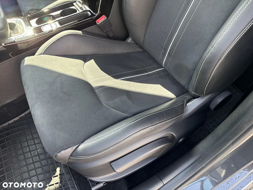 Kia ProCeed 1.5 T-GDI GT Line - 12