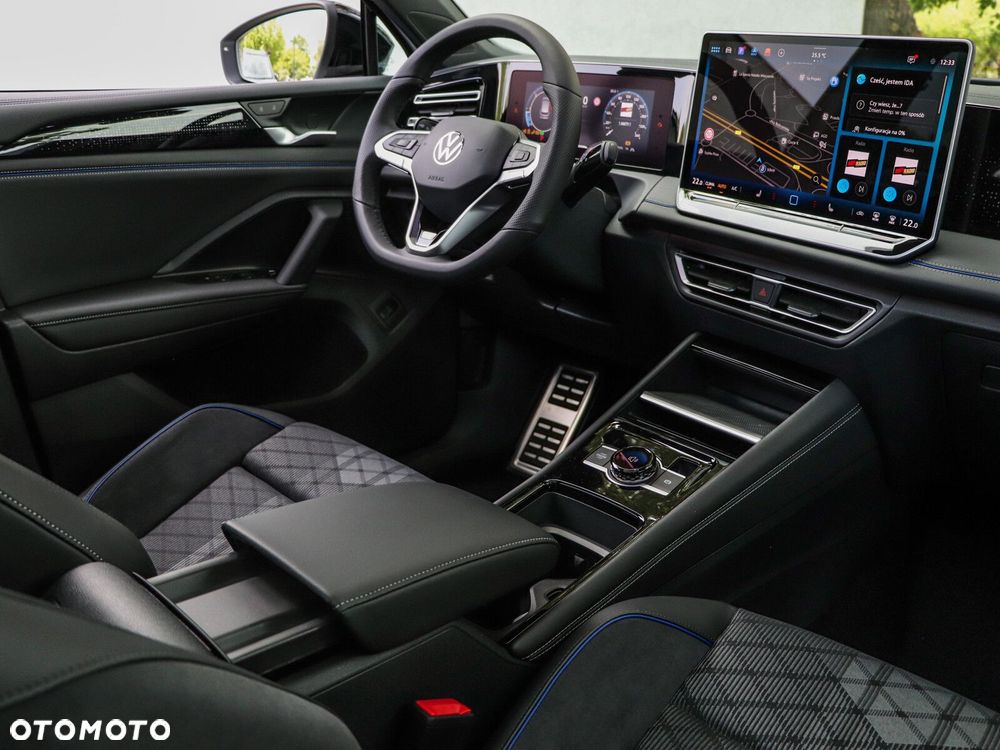 Volkswagen Tiguan - 10