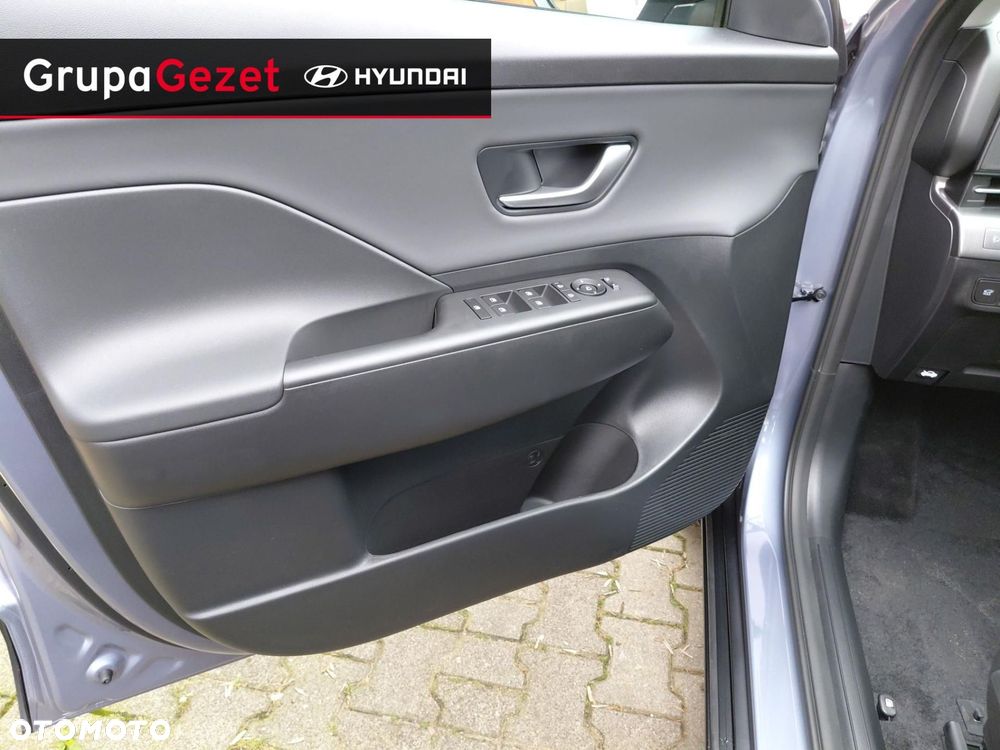 Hyundai Kona - 8