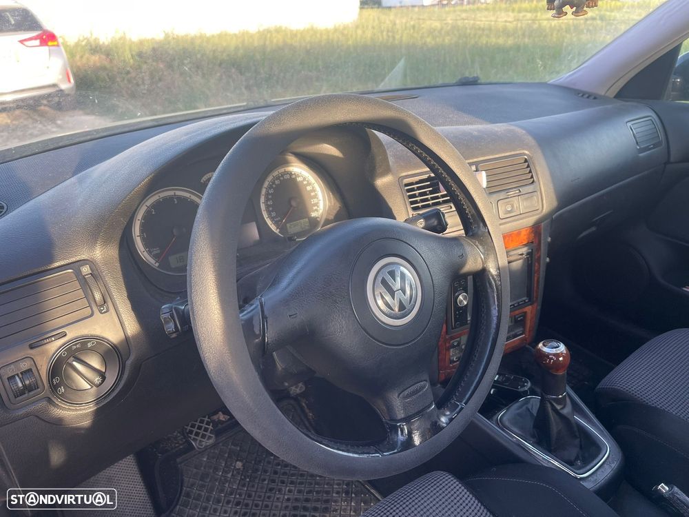 VW Bora 1.9 TDi Highline EC 4M - 6