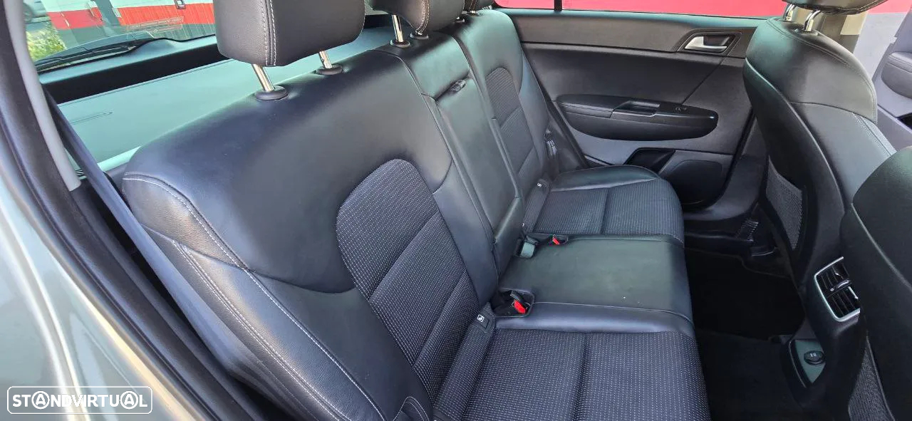 Kia Sportage 1.7 CRDI ISG TX Prime - 21