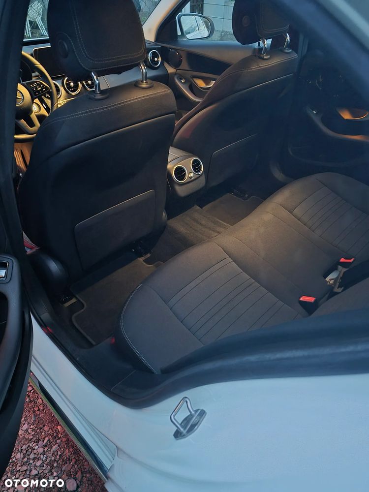 Mercedes-Benz Klasa C 160 Business Edition 9G-TRONIC - 13
