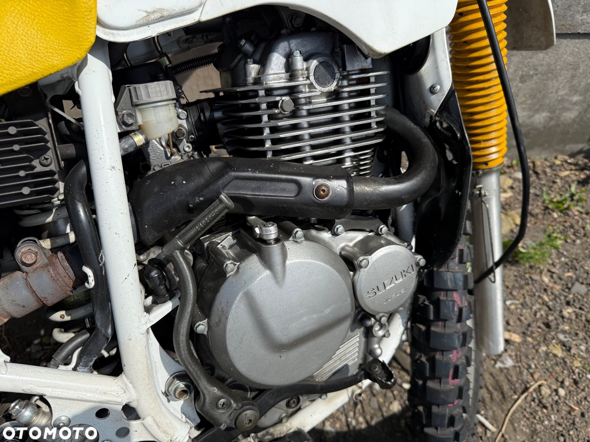 Suzuki DR