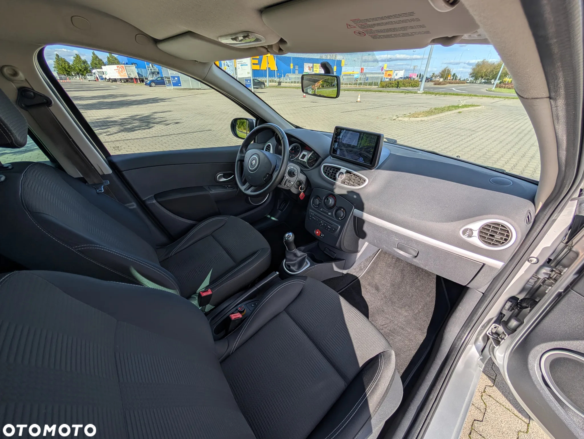 Renault Clio 1.5 dCi Grandtour Dynamique - 10