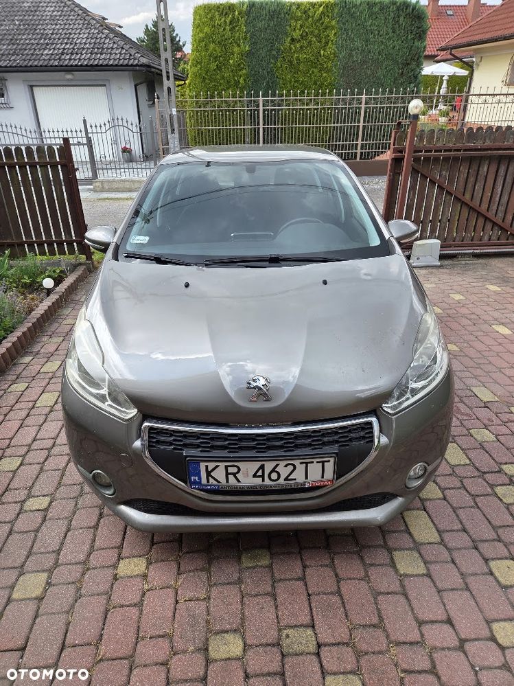 Peugeot 208 1.2 PureTech Active - 5