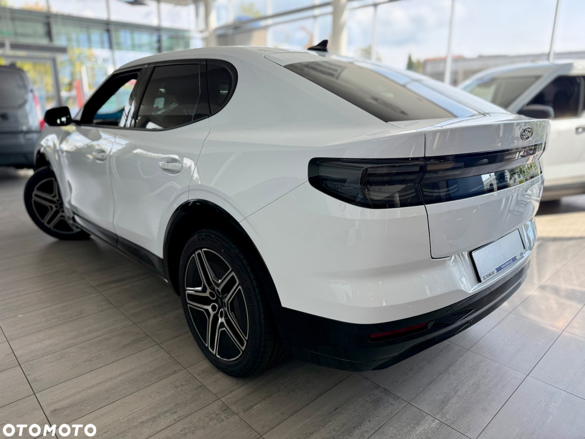 Ford Capri 77 kWh Premium RWD - 4