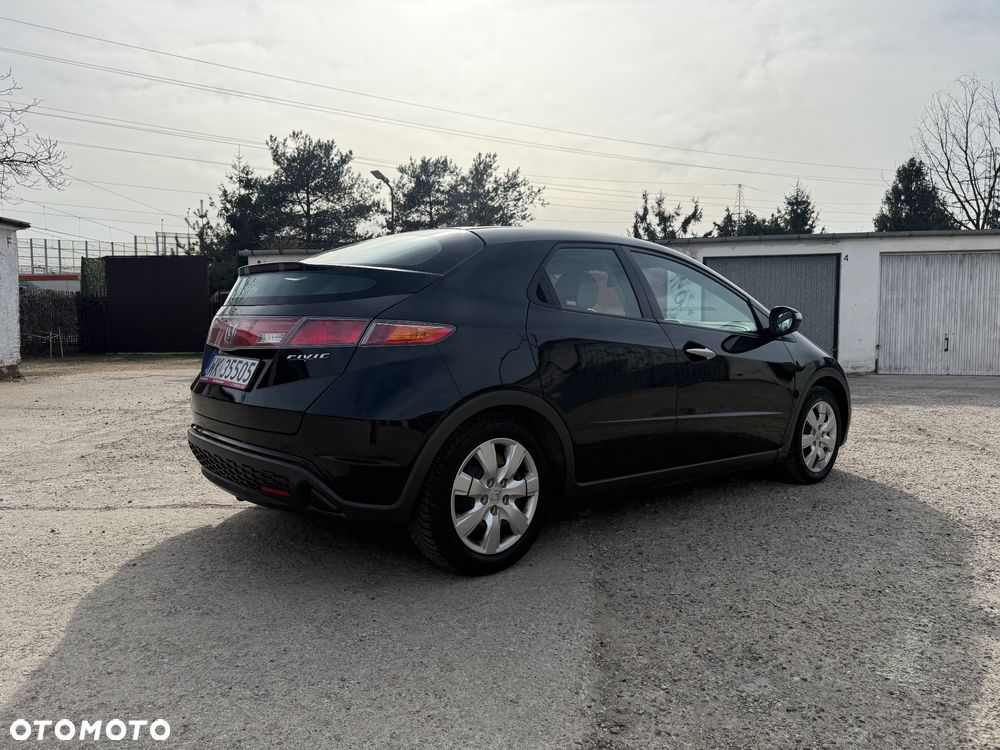 Honda Civic 1.4 Base - 6