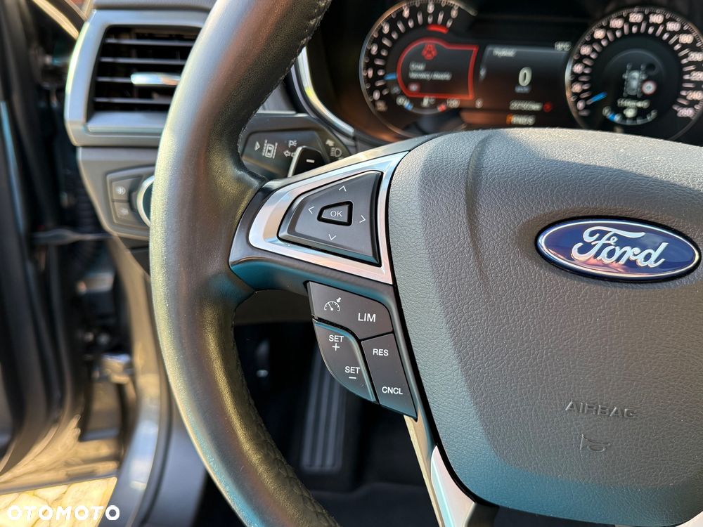 Ford Mondeo 2.0 TDCi Bi-Turbo Titanium PowerShift - 25