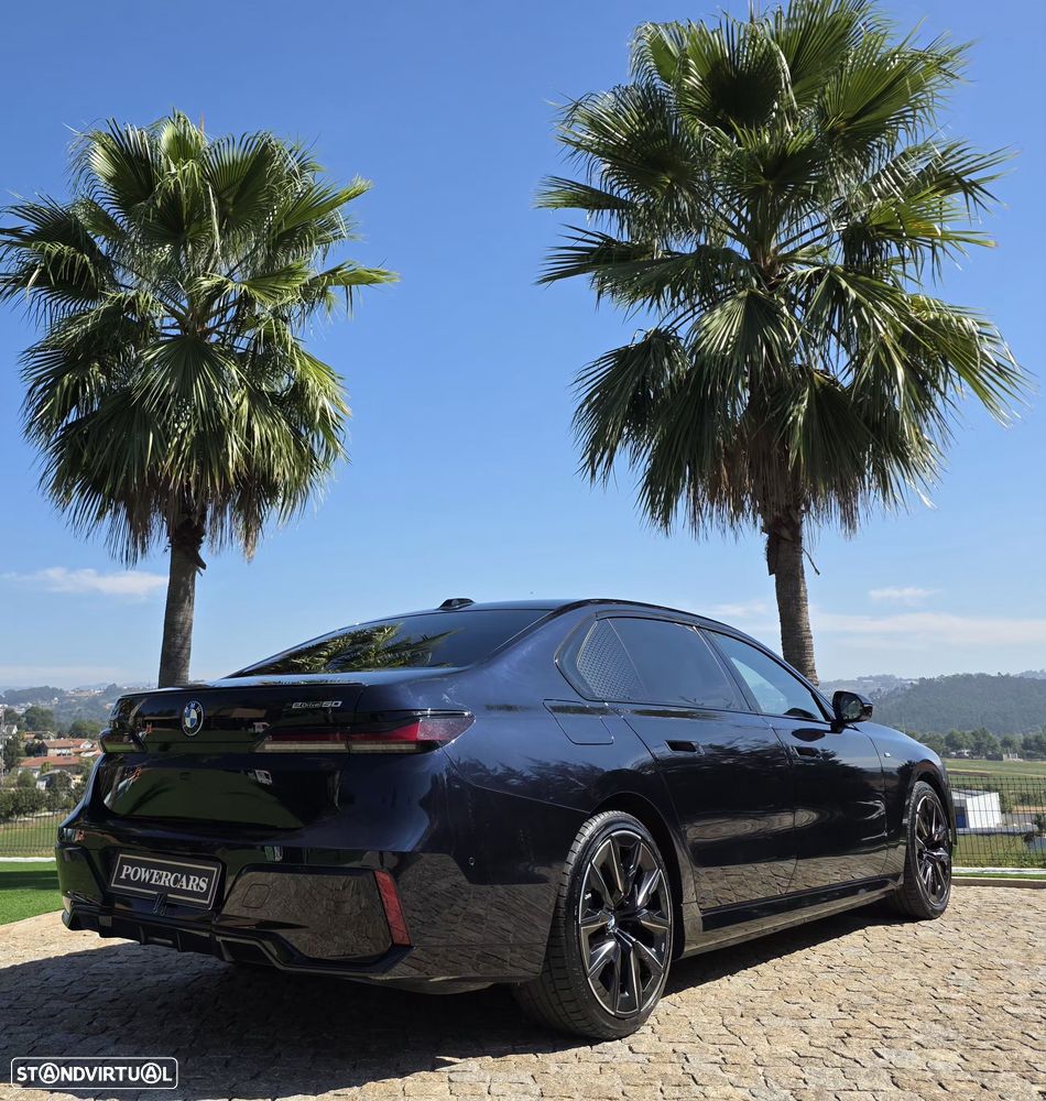 BMW i7 xDrive50 - 13