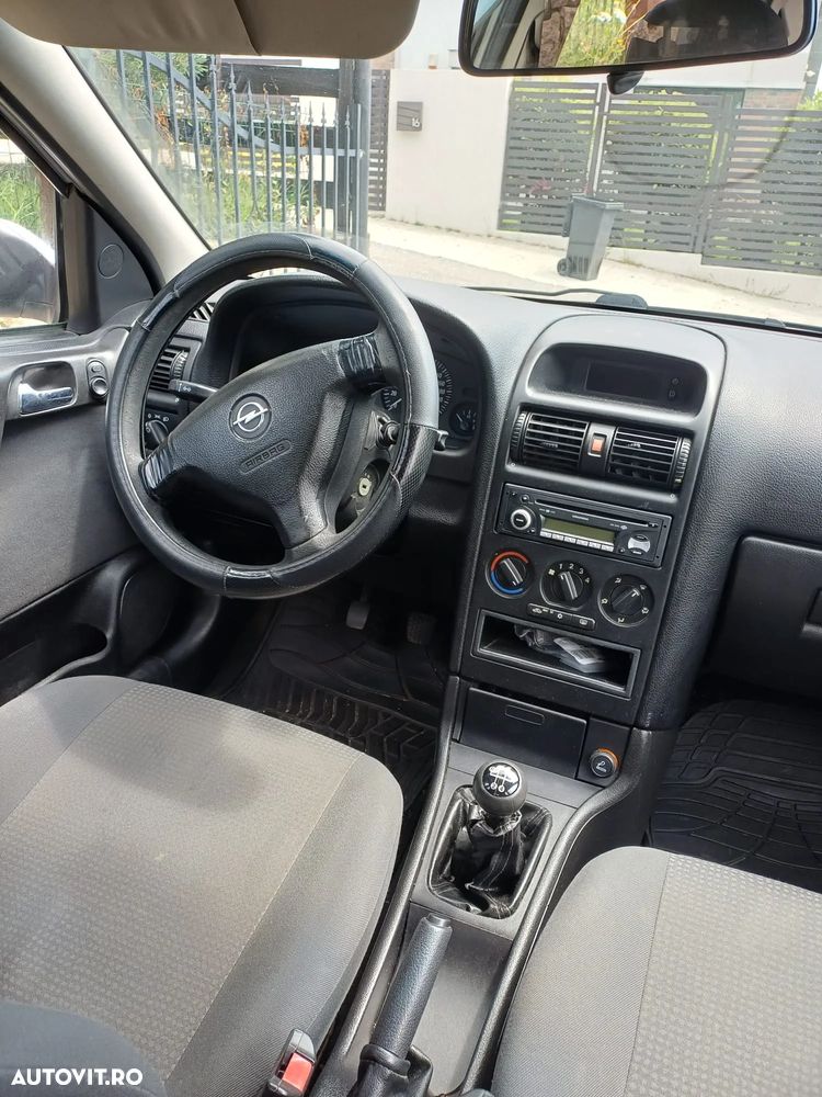 Opel Astra 1.4i Enjoy - 3