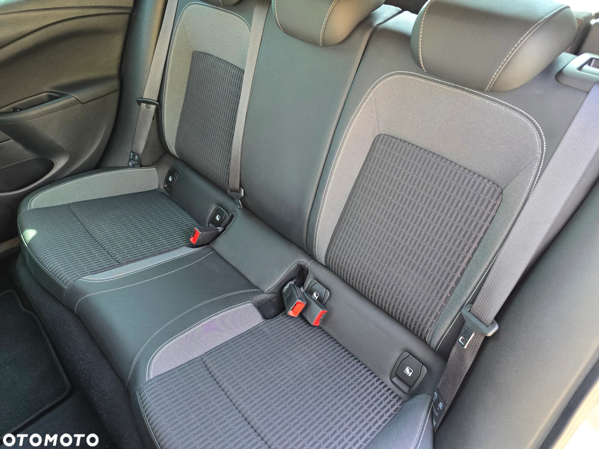 Opel Astra - 13