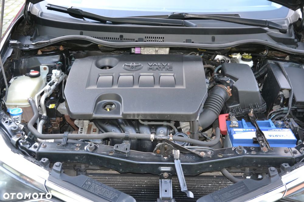 Toyota Auris 1.6 Selection - 18