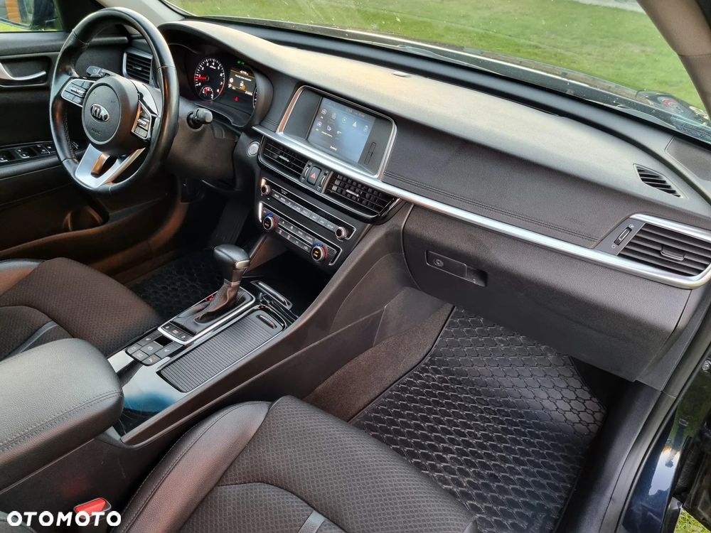Kia Optima 1.6 T-GDI L DCT - 24
