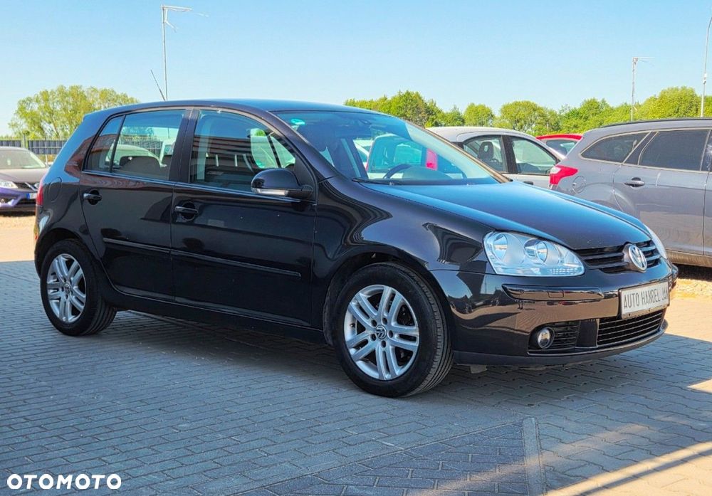 Volkswagen Golf - 20