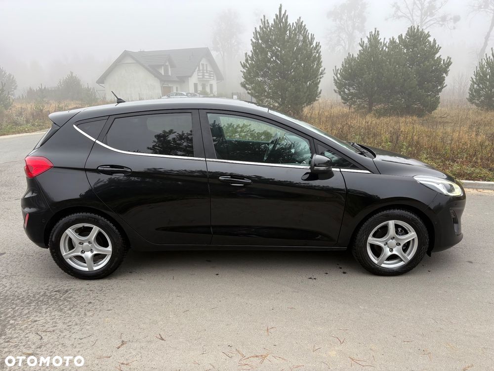 Ford Fiesta 1.0 EcoBoost S&S TITANIUM - 24