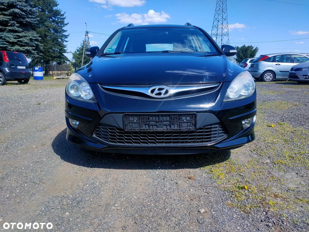 Hyundai i30 1.4 Base + World Cup - 2
